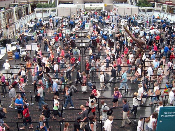 airport-security-lines